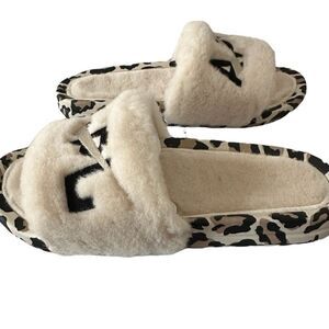 APL Women’s Shearling Slide Sandal in Parchment/Black/Leopard. 🖤🤍🤎 Size 6. NI